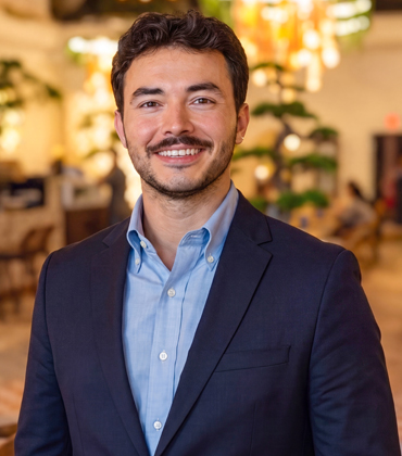 Yusuf Sayan, Moda Cafe | Food Business Review | Top Pastry and Desserts Distributing Service